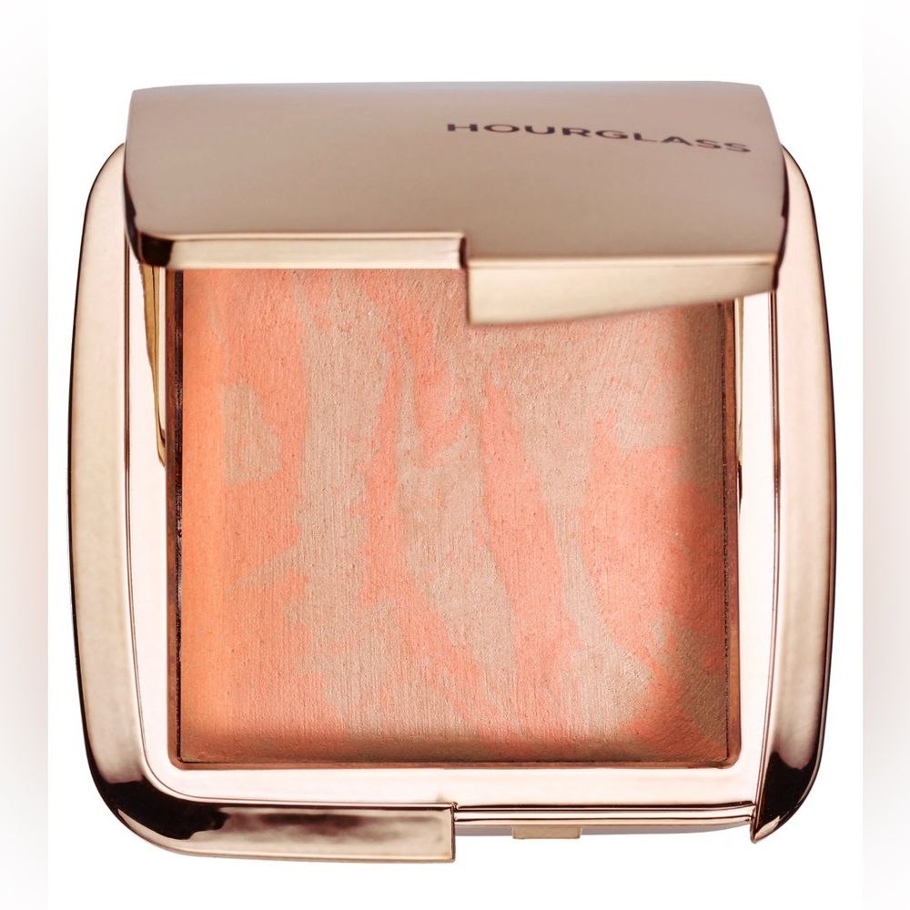 Hourglass
Ambient Lighting Blush Collection